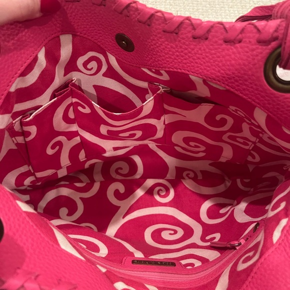 Isabella Fiore Vibrant Pink Hobo Bag - Picture 6 of 6